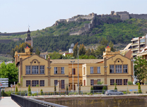 El Ayuntamiento proporcionará más zonas de sombra a los centros escolares del municipio