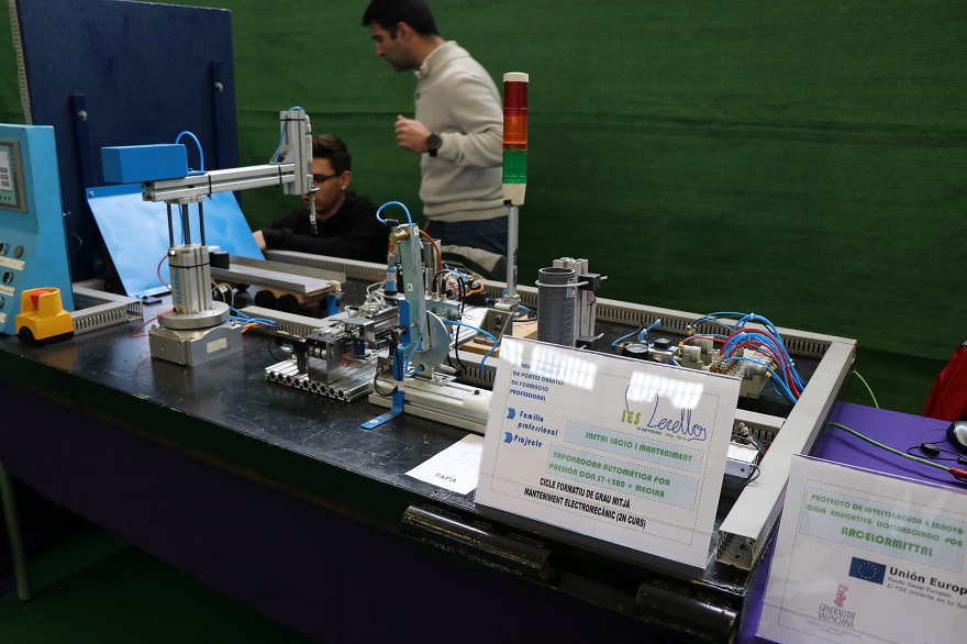 Sagunt suspén la II Fira de la Formació Professional