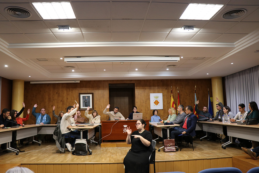 El Ayuntamiento de Sagunto acuerda aceptar la concesión administrativa de la avenida Mediterráneo