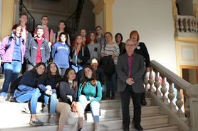 El Ayuntamiento de Sagunto recibe la visita del profesorado y alumnado del Lycée Pablo Picasso Perpignan