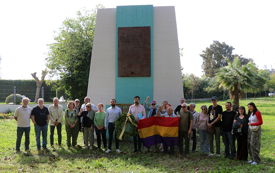 Sagunto conmemora un año más a las víctimas de la Guerra Civil y de la represión franquista