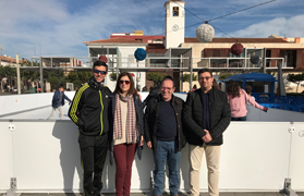 L'alumnat de l'aula d'excel·lència de l'IES Camp de Morvedre gaudix de la pista de patinatge