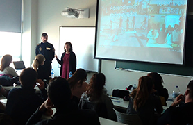 L'Ajuntament de Sagunt exposa el seu projecte d'educació viària a estudiants universitaris