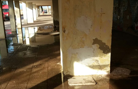 Aigües de Sagunt repara una acumulació de residus fecals en un edifici de Baladre