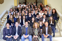 L'alcalde rep en l'Ajuntament als alumnes del Col·legi Mª Inmaculada i als del centre alemany Regiomontanus Gymnasium
