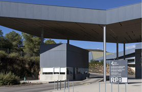 Visita gratuita a la Planta de tratamiento de residuos de Algimia organizada por la campaña "Todo son beneficios"