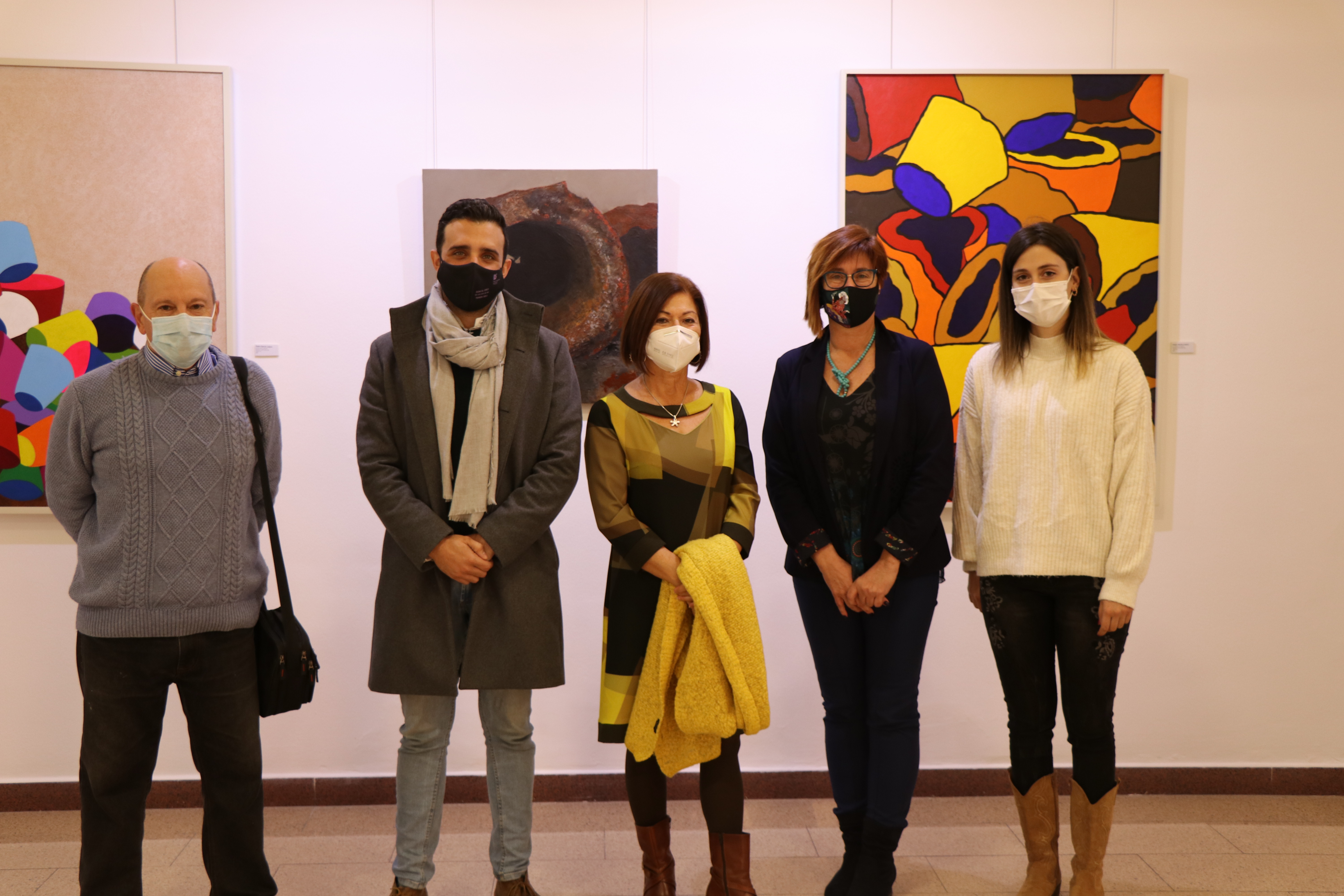 L’exposició col·lectiva ‘Los colores de la memoria. El pasado presente’ s’exposa hui a la Casa Municipal de Cultura