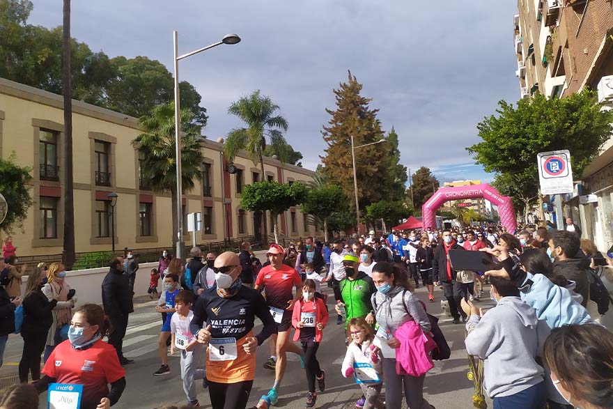 Sagunt va celebrar diumenge la V Carrera Solidària pels Drets de la Infància