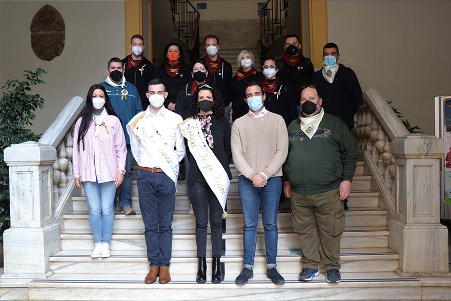 L'Ajuntament de Sagunt rep l’Alfiere i la Madrina de l’Associazione Targa Cecina