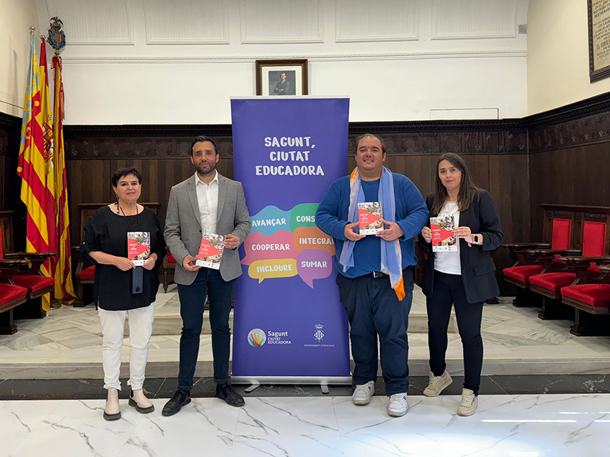 El Campus Obert a la Ciutadania oferix 55 cursos i tallers per al curs 2024-2025