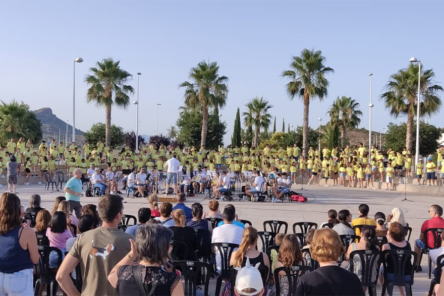 El pasado viernes tuvo lugar el concierto de clausura del proyecto educativo "L'Escola Canta"