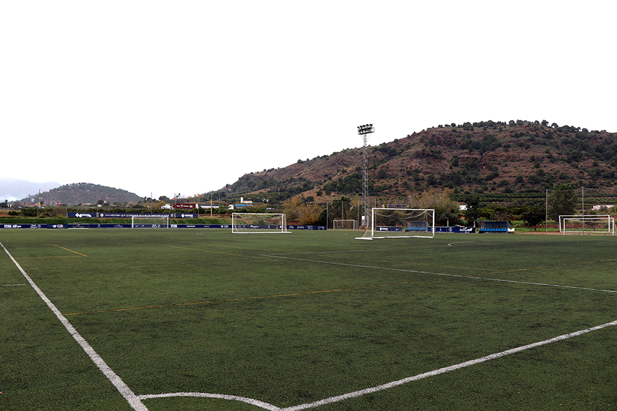 Adjudicat el contracte per a la renovació de la gespa artificial del camp de futbol de Xulla