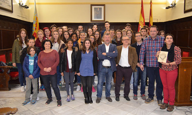 El alcalde de Sagunto recibe a los alumnos del instituto Lycée Jeanne d’Arc de Millau