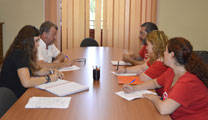 L'alcalde de Sagunt i la regidora de Serveis Socials es reuneixen amb la Plataforma d'Afectats per la Hipoteca