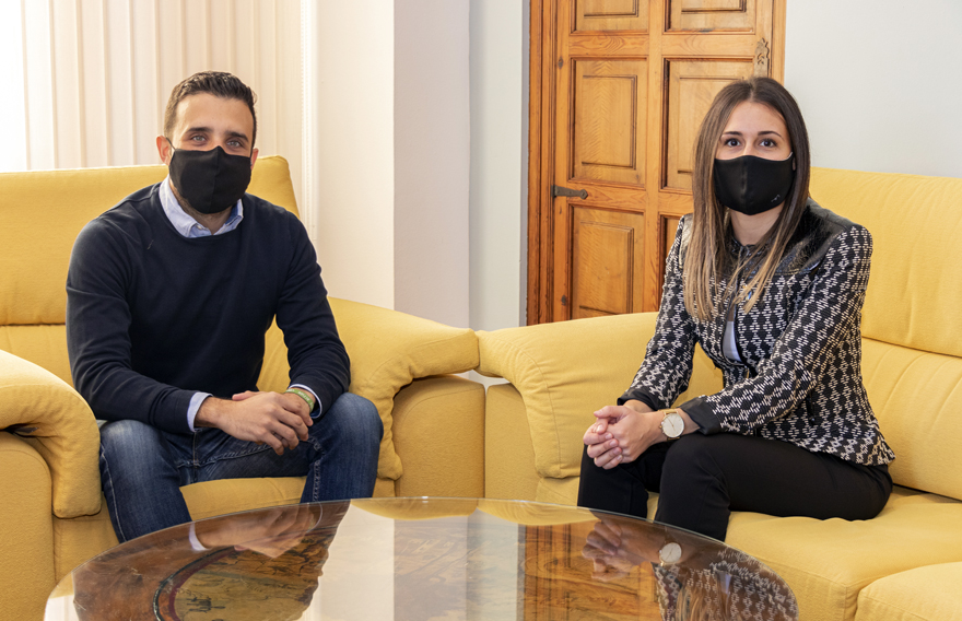 L'alcalde de Sagunt es reunix amb l'alcaldessa de La Vall d'Uixó per a treballar conjuntament oportunitats econòmiques, turístiques o industrials entre les dos ciutats