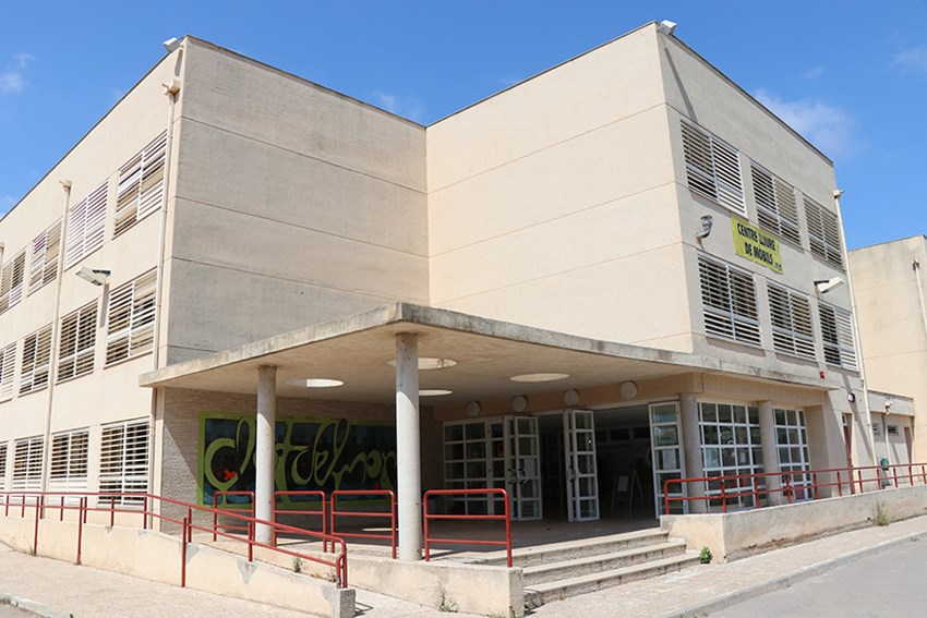 Els municipis del Camp de Morvedre suspenen les classes preventivament per a demà, dimarts 29 d'abril