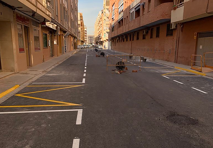 Aigües de Sagunt acaba les obres de renovació de les xarxes d'aigua potable i residuals del carrer Catalunya