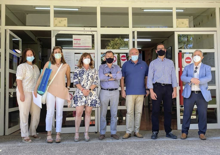 L'Ajuntament de Sagunt i la Conselleria d'Educació estudien millorar les instal·lacions de l'IES Eduardo Merello