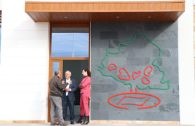 El Alcalde visita las instalaciones de la empresa Paléc Ecológico