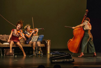 Cultura programa el espectáculo de música teatralizada “The Funambviolistas”