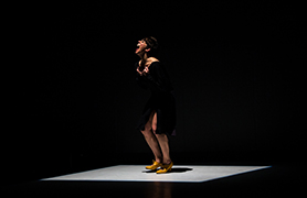 La obra de flamenco contemporáneo ‘Frágil’, de Leonor Leal, llega este sábado a Sagunto 