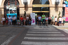 Sagunto guarda un minuto de silencio en señal de condena y repulsa por el presunto asesinato machista ocurrido en Villalba, Lugo