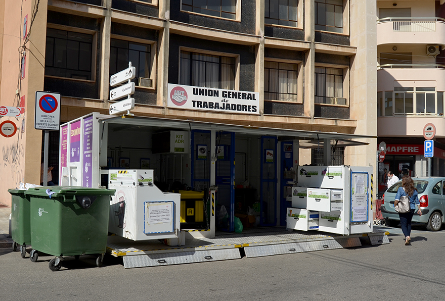 El servici d'ecoparc mòbil se situarà cada dia en diferents punts del municipi