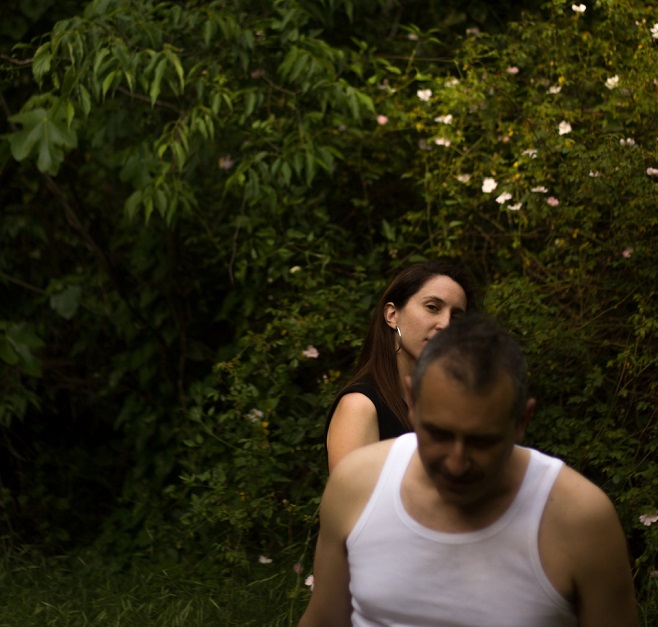 La poesia escènica de Versonautas elogia la lentitud en la seua última creació