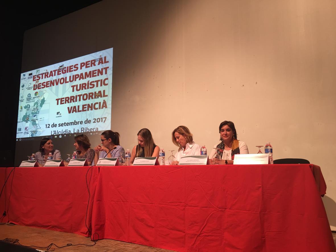 La concejala de Turismo del Ayuntamiento de Sagunto participa en el II Congreso de Paisaje, Turismo e Innovación 