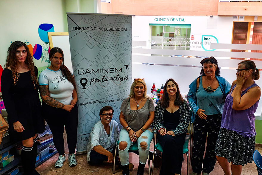 Servicios Sociales ha iniciado esta semana un taller de arteterapia enmarcado en el programa Itinerarios de inclusión