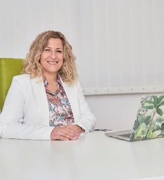 Ciclo 'Diàleg de Llibres': presentación de: 'Belleza espartana. Guía  para reconciliarte con tu  cuerpo y la comida'