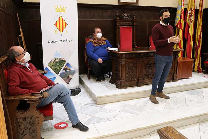 L'alcalde i el delegat d'Aigües es reunixen amb la Societat de Propietaris de Monte Picaio 