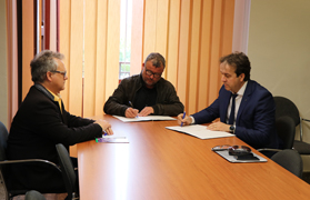 Más de 1.800 escolares asistirán en Sagunto al espectáculo El coleccionista de paisajes, organizado por la Obra Social "la Caixa"