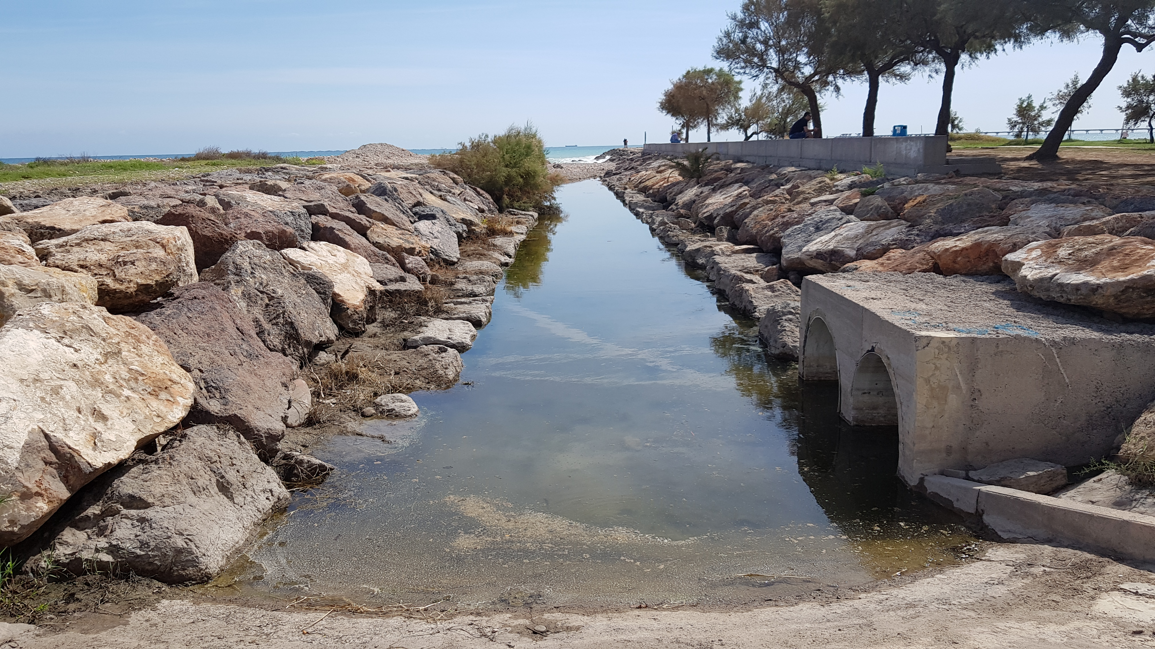 Aigües de Sagunt analiza las alternativas posibles y viables para intentar evitar el problema que hay en el canal de la AV. Mediterráneo