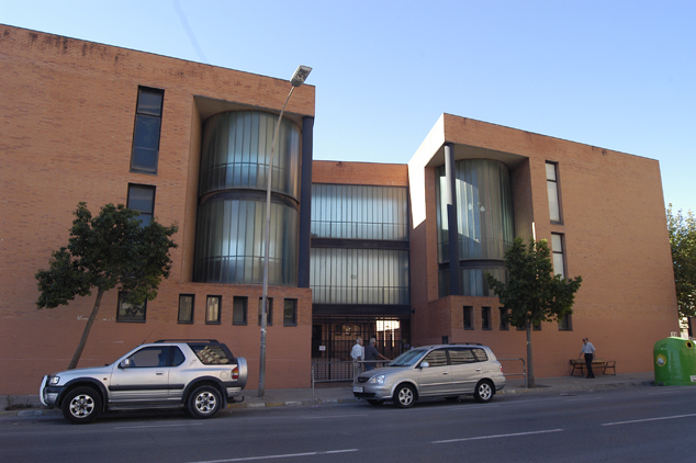 El CEIP Mediterráneo recibe 230.000 euros subvencionados por la Diputación de Valencia