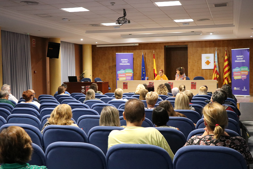 El curs del Campus Obert a la ciutadania es va inaugurar de manera oficial