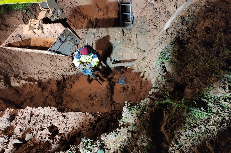 Aigües de Sagunt repara una important avaria en el subministrament als polígons Camí la Mar i Parc Sagunt