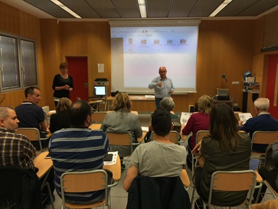 El Equipo de Gobierno presenta una propuesta y recoge sugerencias para la remodelación de la plaza del Sol 