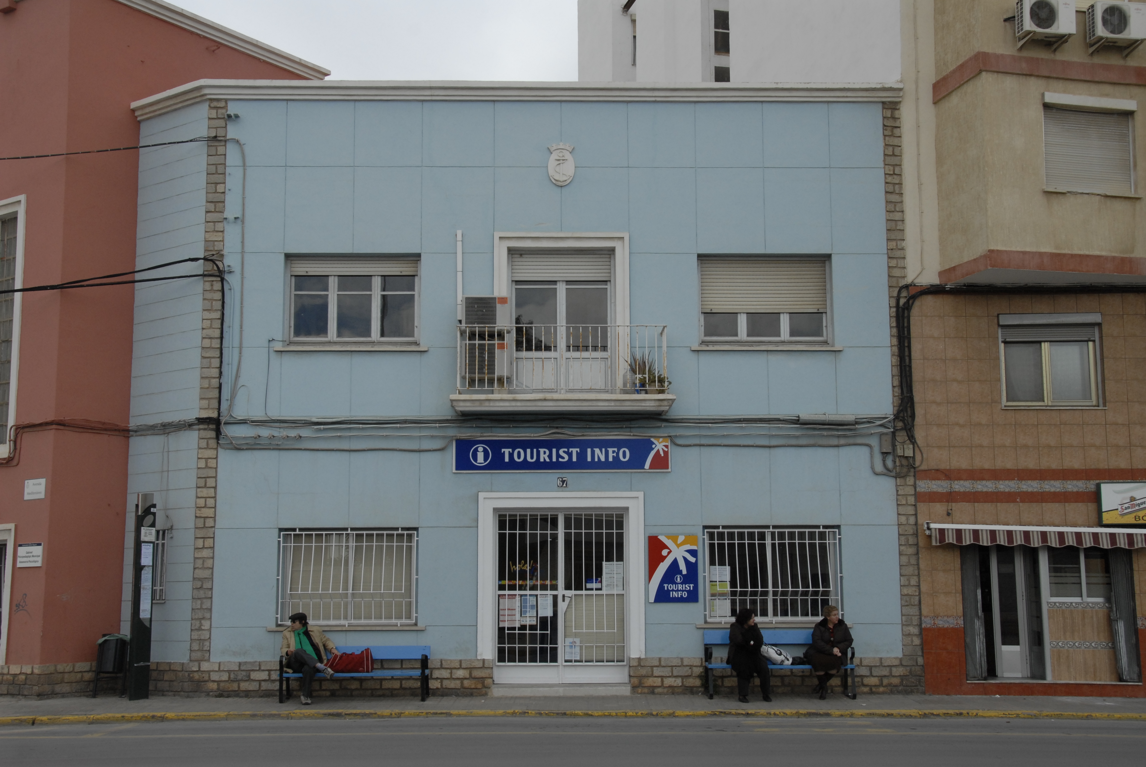 Las obras en la oficina de Turismo de Puerto de Sagunto ya están en marcha