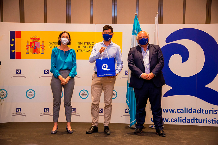 Les platges de Port de Sagunt i Almardà reben 4 guardons més de qualitat