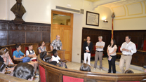 El alcalde recibe en el Ayuntamiento de Sagunto a alumnos y profesores del Collège Georges Texier 