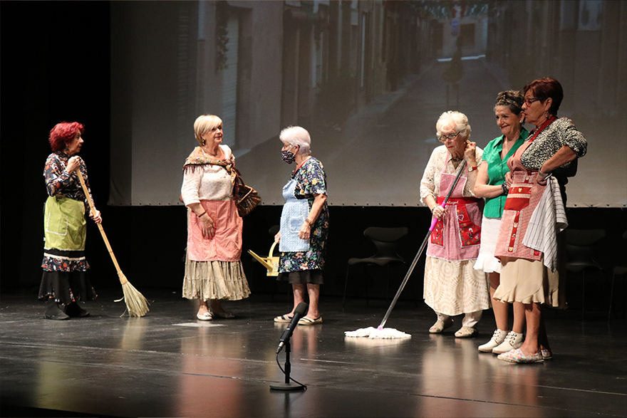 Sagunt ha reivindicat este divendres els drets i les aportacions a la societat de les persones d'edat amb motiu del Dia Internacional de les Persones Majors