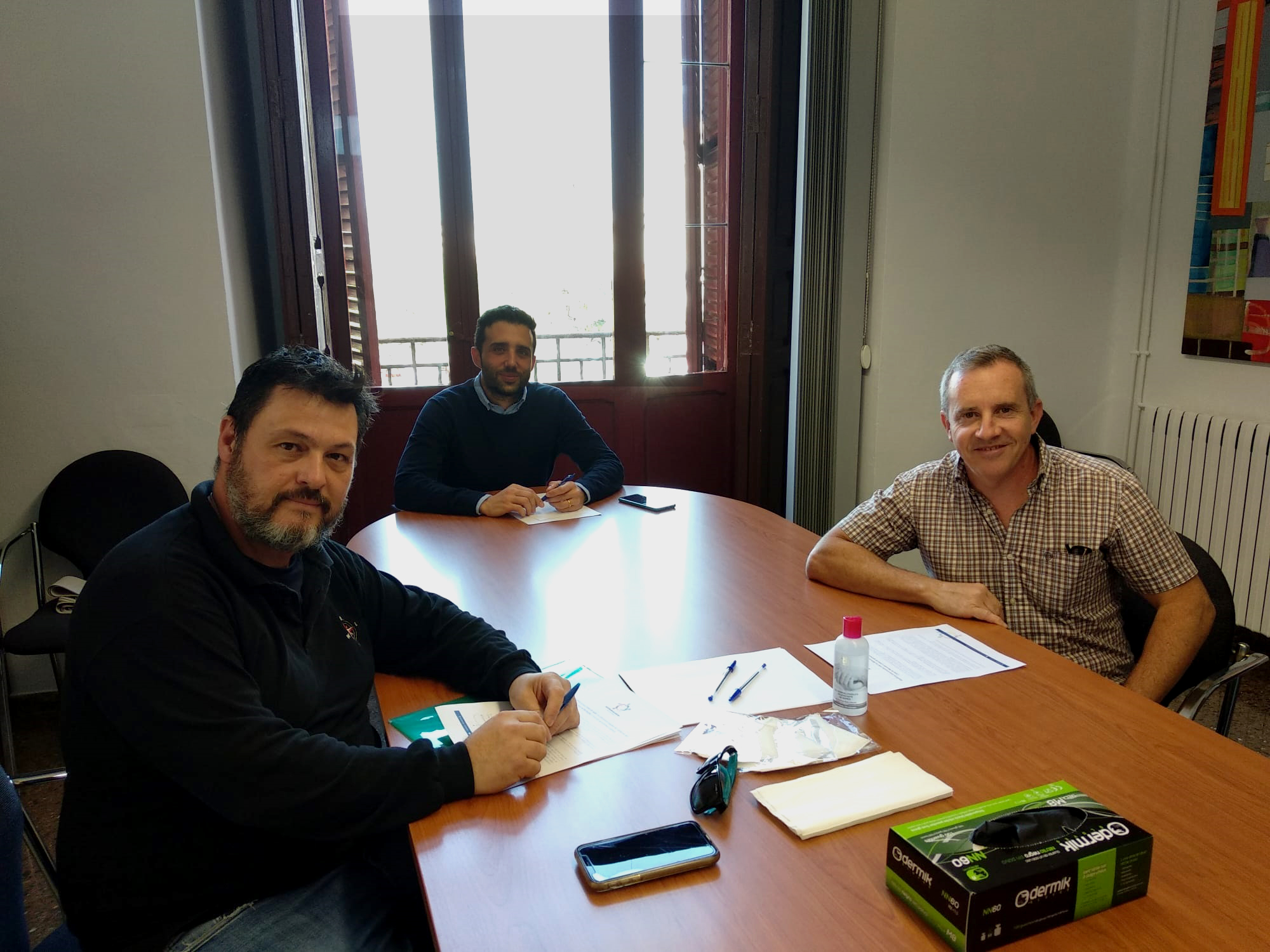 L'alcalde de Sagunt es reunix amb representants de l'Associació d'Autònoms Junts Camp de Morvedre